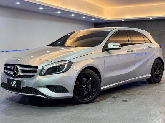 MERCEDES-BENZ A 200 1.6 TURBO 16V GASOLINA 4P AUTOMÁTICO